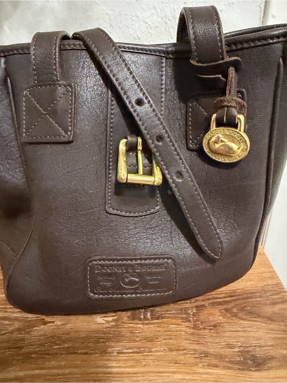 Vintage Dooney & Bourke Dark Brown Leather Shoulder Bag with Gold Hardware - Picture 2 of 7